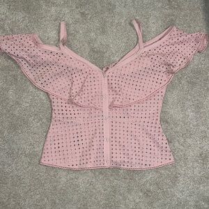 bbdakota nwot top women’s sz small in color pink